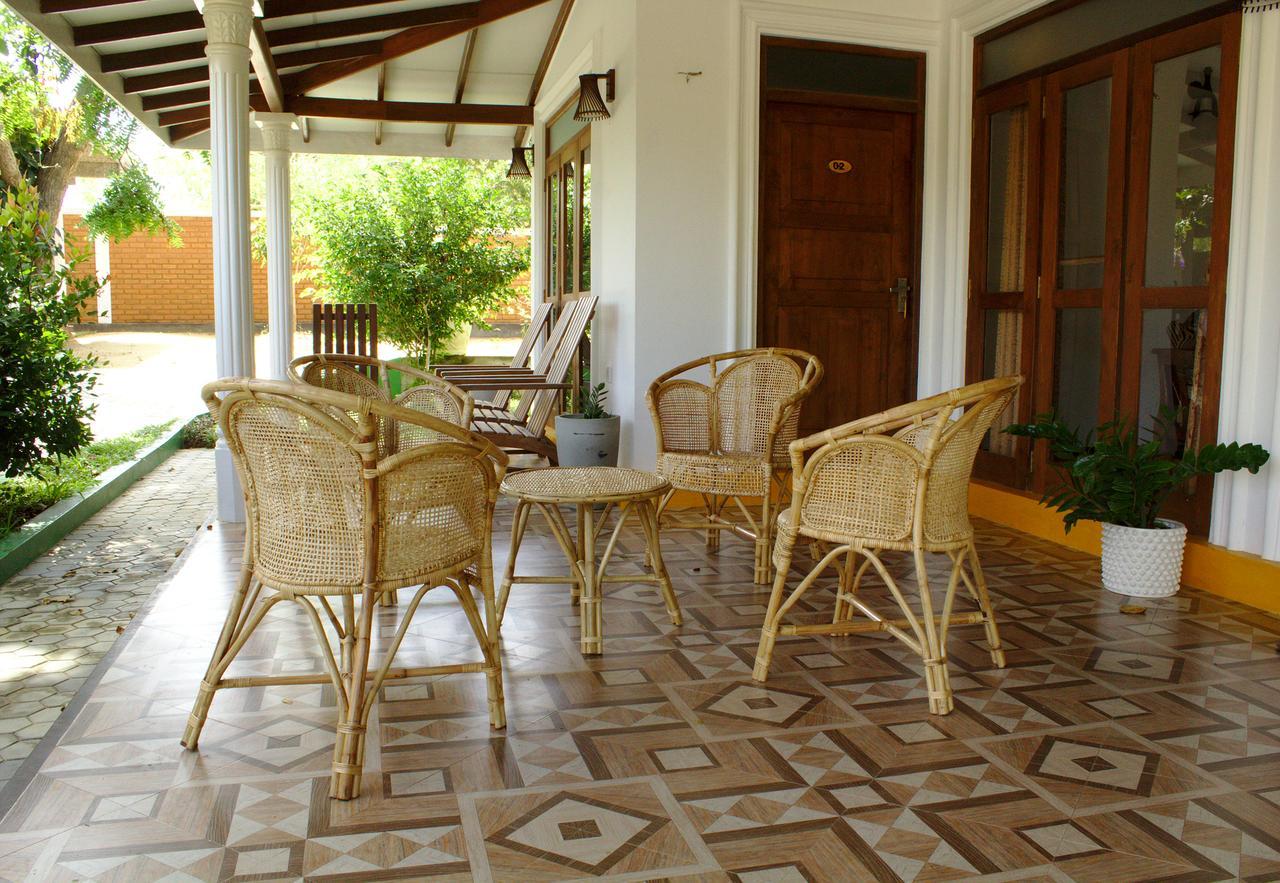 Naturehawks Safari Villa Tissamaharama Zewnętrze zdjęcie
